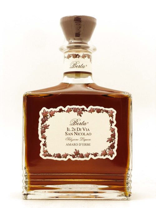 Amaro d'Erbe Il 28 diVia San Nicolao