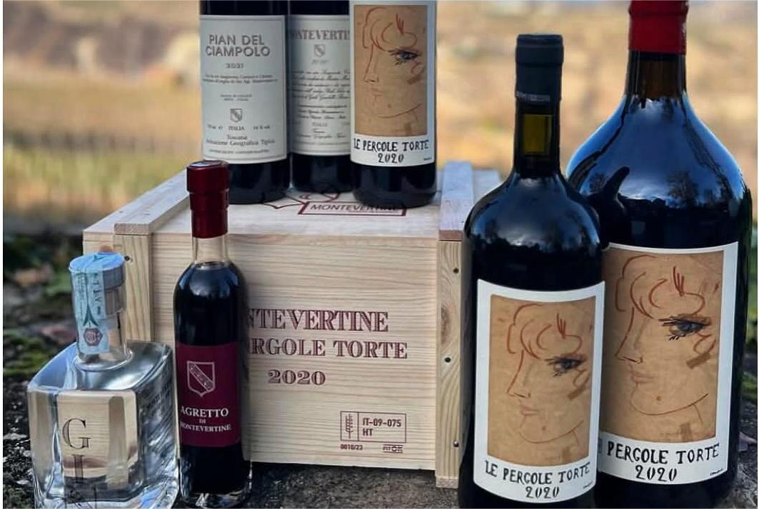 Vini, aceto e gin dell'azienda toscana Montevertine in Chianti