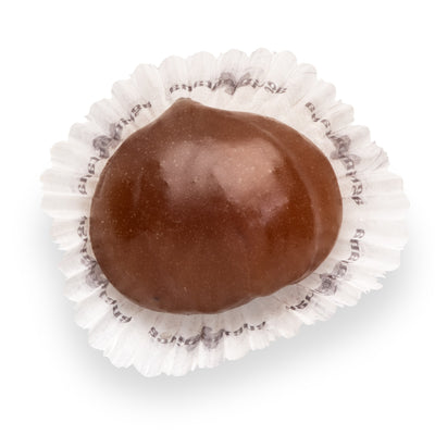 Marrons glacés Agrimontana interi e glassati, disposti in pirottini di carta