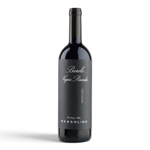 Bottiglia di Barolo Vigna Rionda Riserva Etichetta Nera Massolino, Nebbiolo DOCG di Serralunga d’Alba
