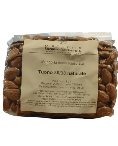 Mandorle Tuono calibro 36/38 al naturale
