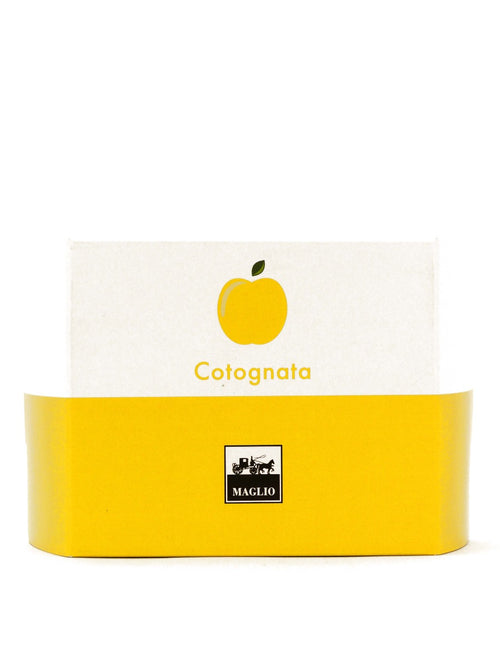 Dettaglio della Cotognata Maglio, conserva di mele cotogne dalla consistenza soda e compatta