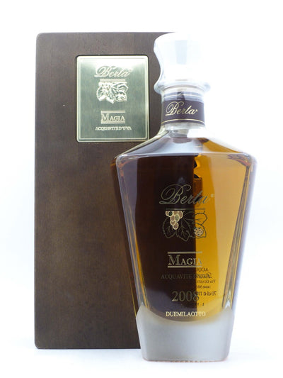 Magia Distillato d'Uva in cofanetto di legno
